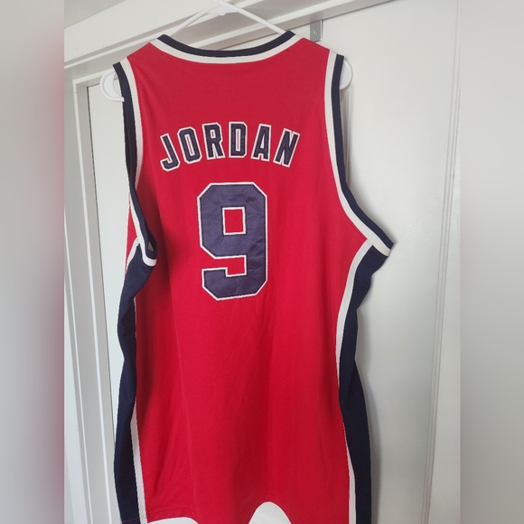 Michael Jordan Nike 1984 Red Olympic USA Legends #9 Jersey XL Dream Team - Picture 4 of 4
